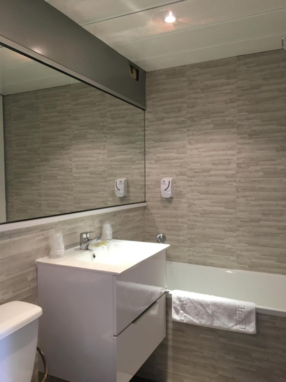 לה גרנד מוט Hotel Les Rives Bleues מראה חיצוני תמונה