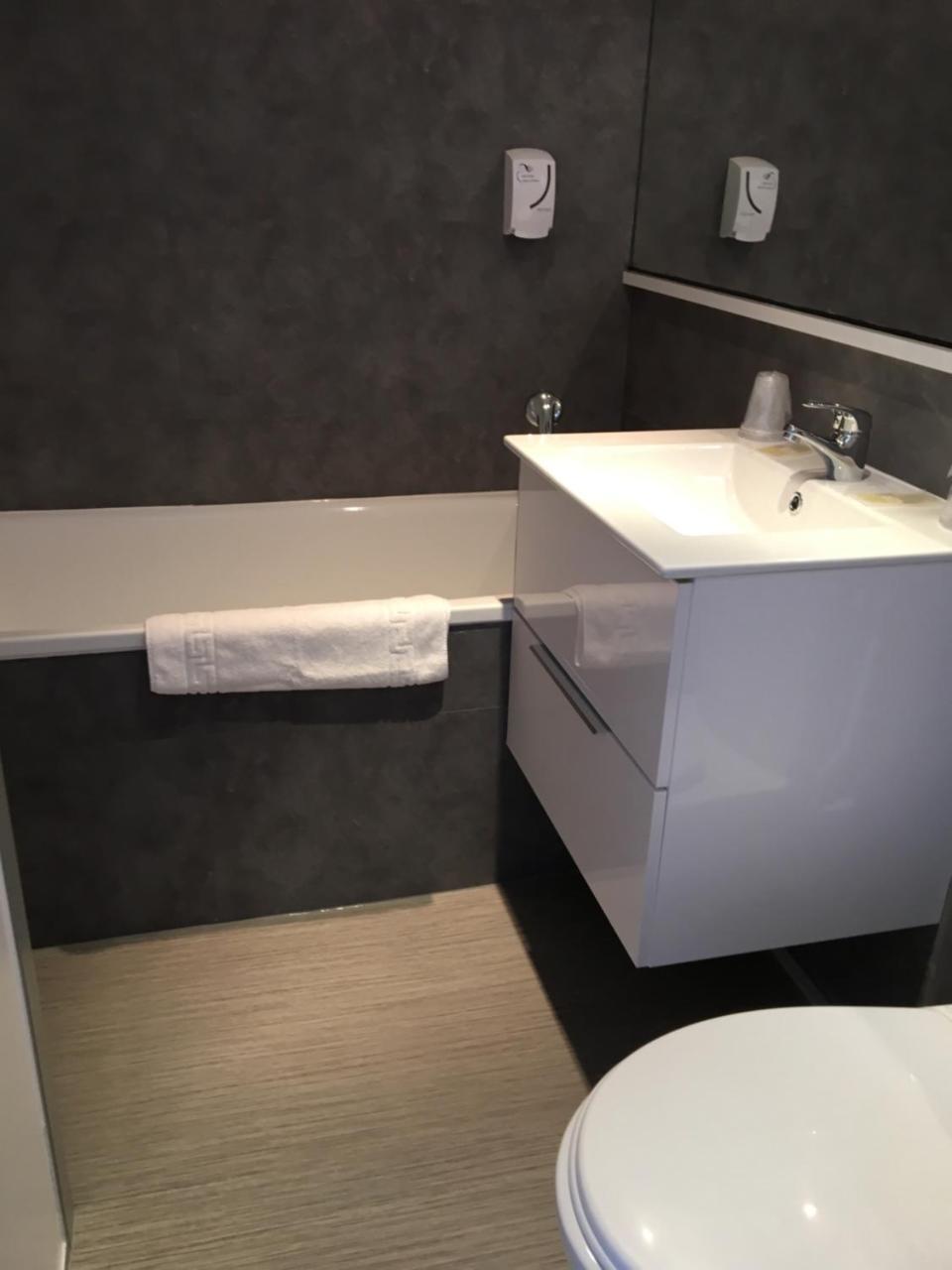 לה גרנד מוט Hotel Les Rives Bleues מראה חיצוני תמונה